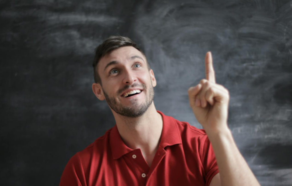 A SellYourCraft staffer making a decision.